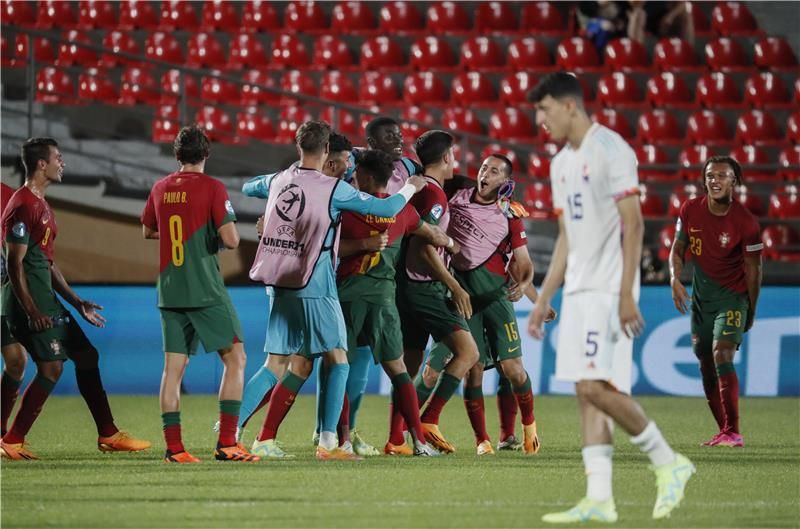 لاعبو البرتغال