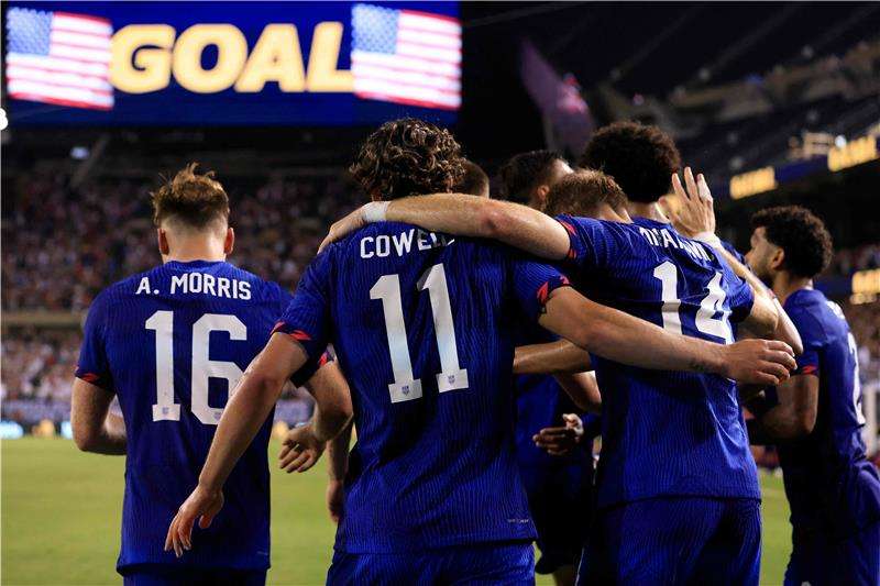 لاعبو منتخب أمريكا