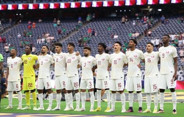 لاعبو منتخب قطر