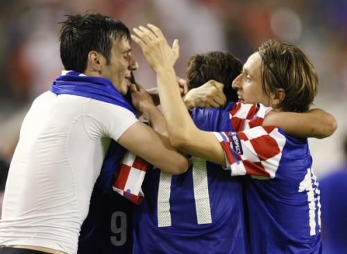2011-06-032011-06-03t195635z_01_nso17_rtridsp_3_soccer-euro_reuters