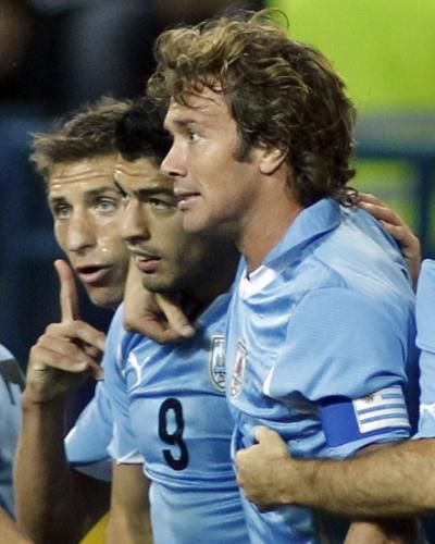 2011-09-02t201354z_01_kha09_rtridsp_3_soccer-friendly_reuters