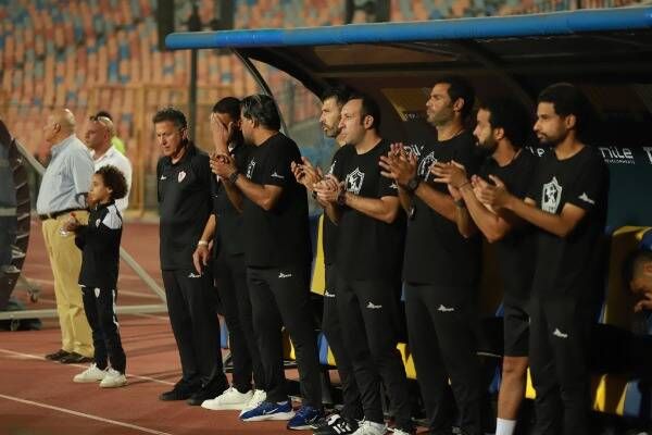 أوسوريو مع الجهاز الفني للزمالك