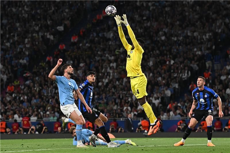 أندريه أونانا