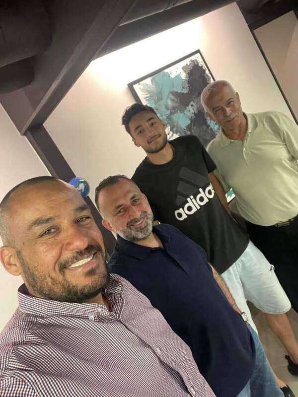 الفاخوري ووالده وإدارة الوحدات