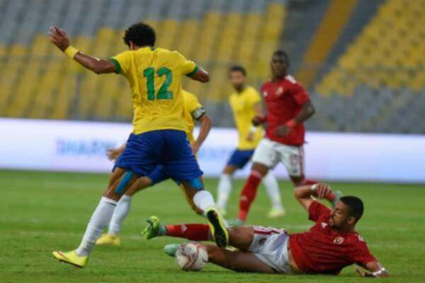 لقاء سابق بين الفريقين