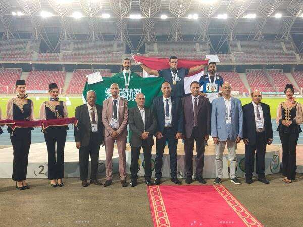 جانب من التتويج