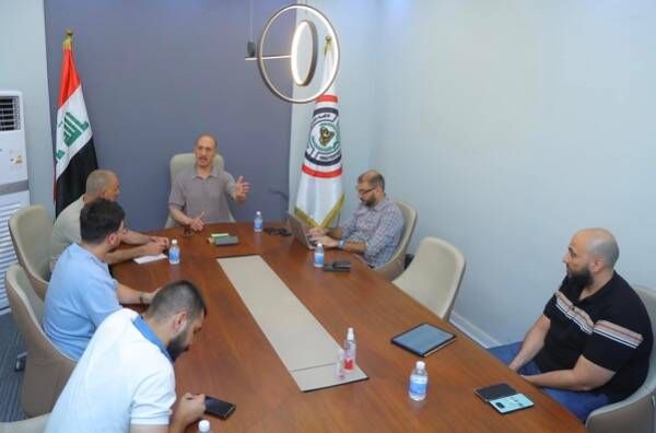 من الاجتماع