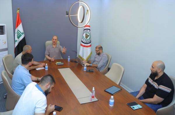 من الاجتماع