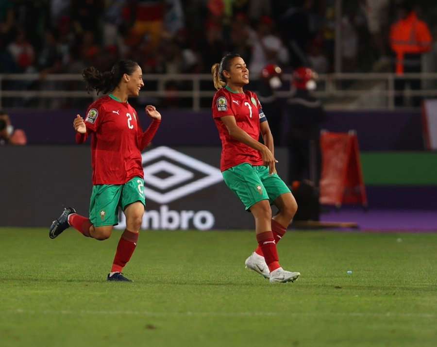 غزلان الشباك