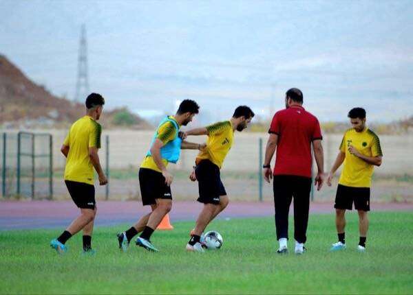 فريق الطلبة