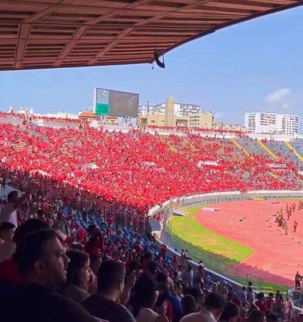 من ملعب اللقاء