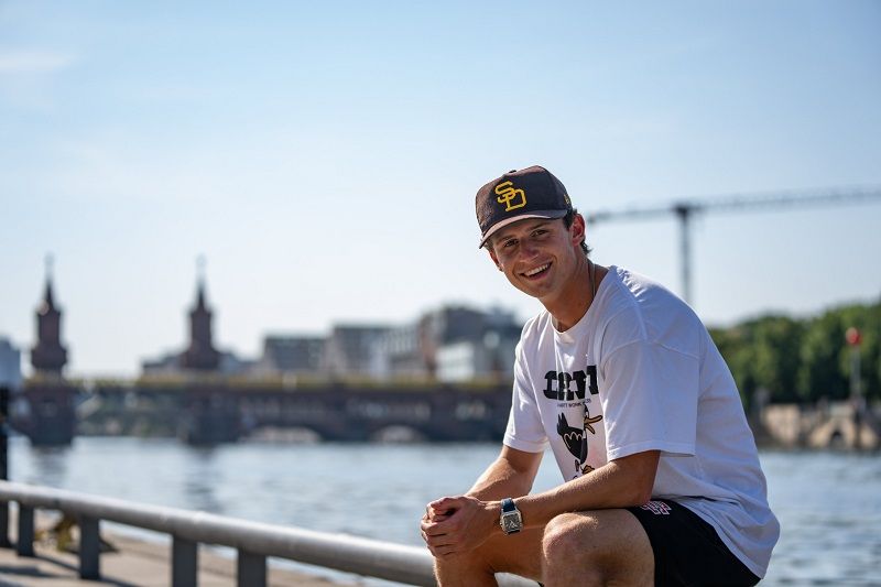 برندن (نقلا عن حساب يونيون برلين علي تويتر)