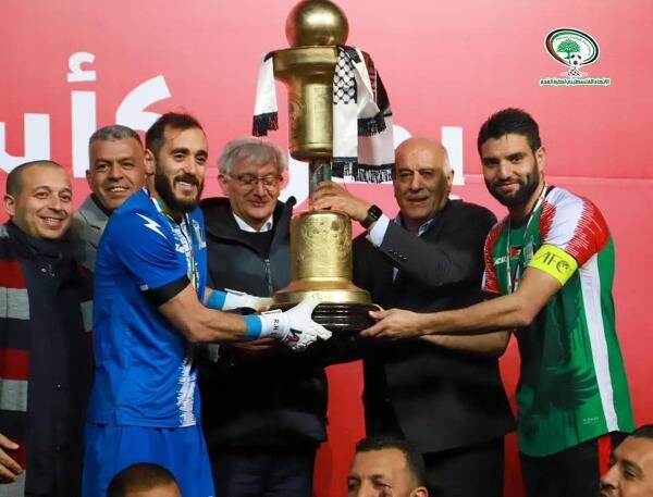 جبل المكبر بطل النسخة الأخيرة