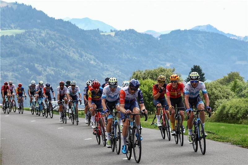 من المنافسات