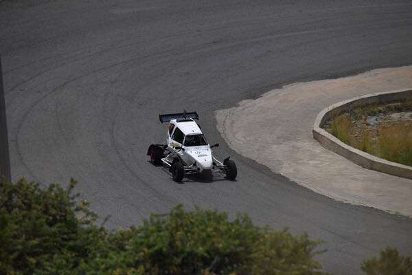 من السباقات