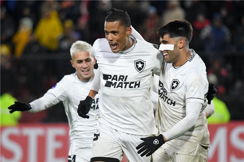 لاعبو بوتافوجو