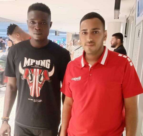 اللاعب النيجيري وكريم السيد