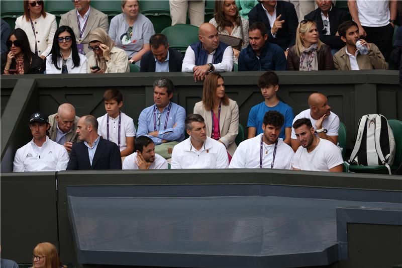 جانب من الحضور الجماهيري