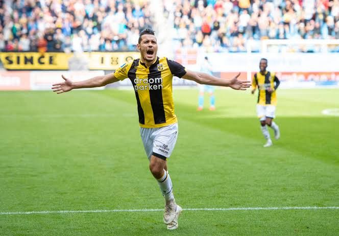 أسامة درفلو