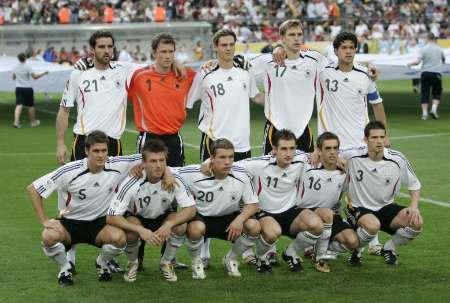 2006-07-04t211431z_01_wcvp30_rtridsp_2_sport-soccer-world