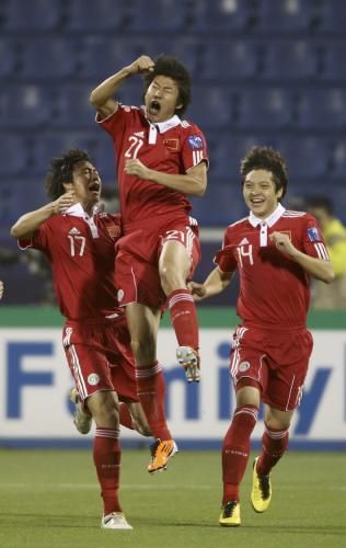 المنتخب الصيني يوجه إنذاراً للمنتخبات الأسيوية في التصفيات