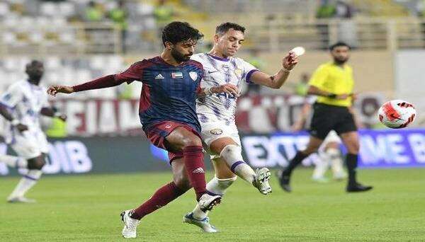من مباريات الدوري الإماراتي