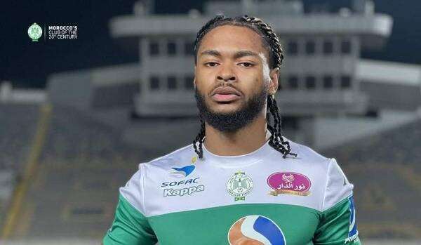 كابونجو مع الرجاء - صورة رسمية