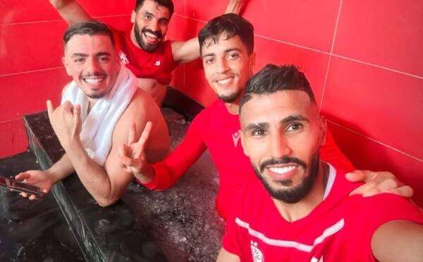 أوناجم وشتي وبن عيادة