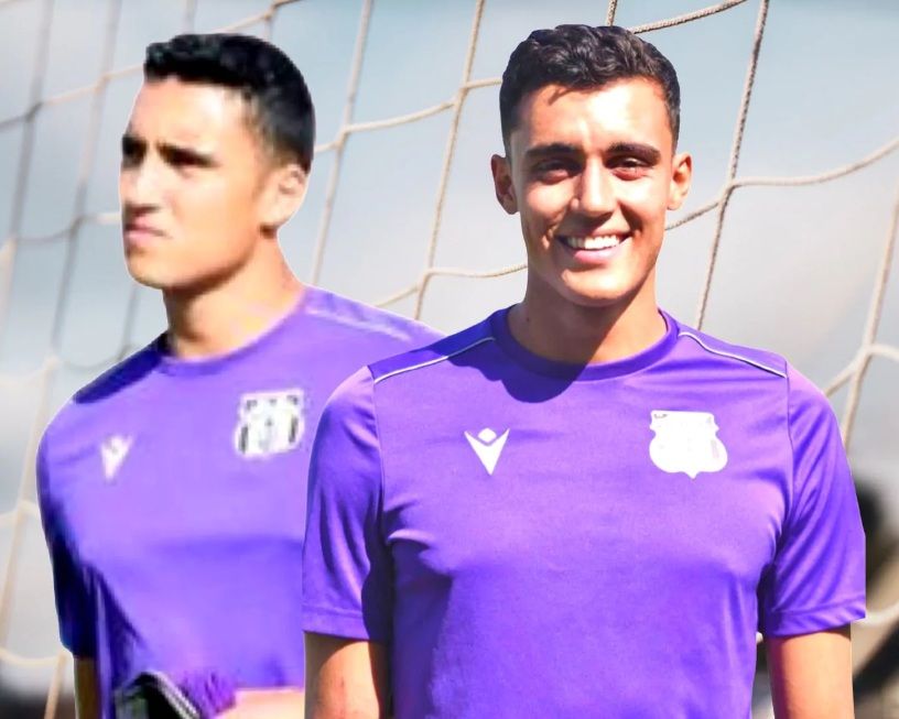 أحمد لخلج (جهة اليمين)