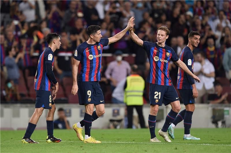 لاعبو برشلونة