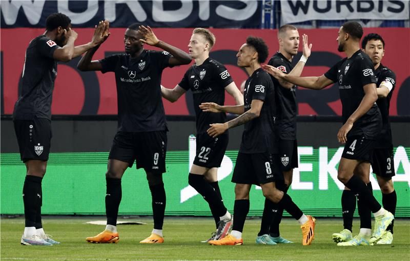 لاعبو شتوتجارت