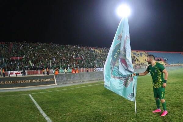 راية الشرطة تزرع في أرض البطولة