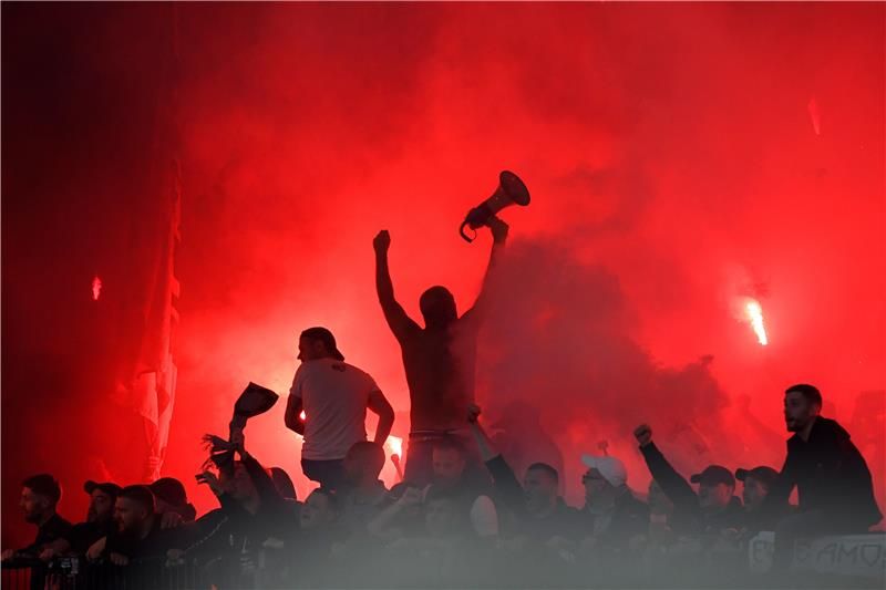 جماهير آينتراخت فرانكفورت