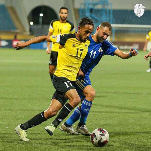 من المباريات المحلية