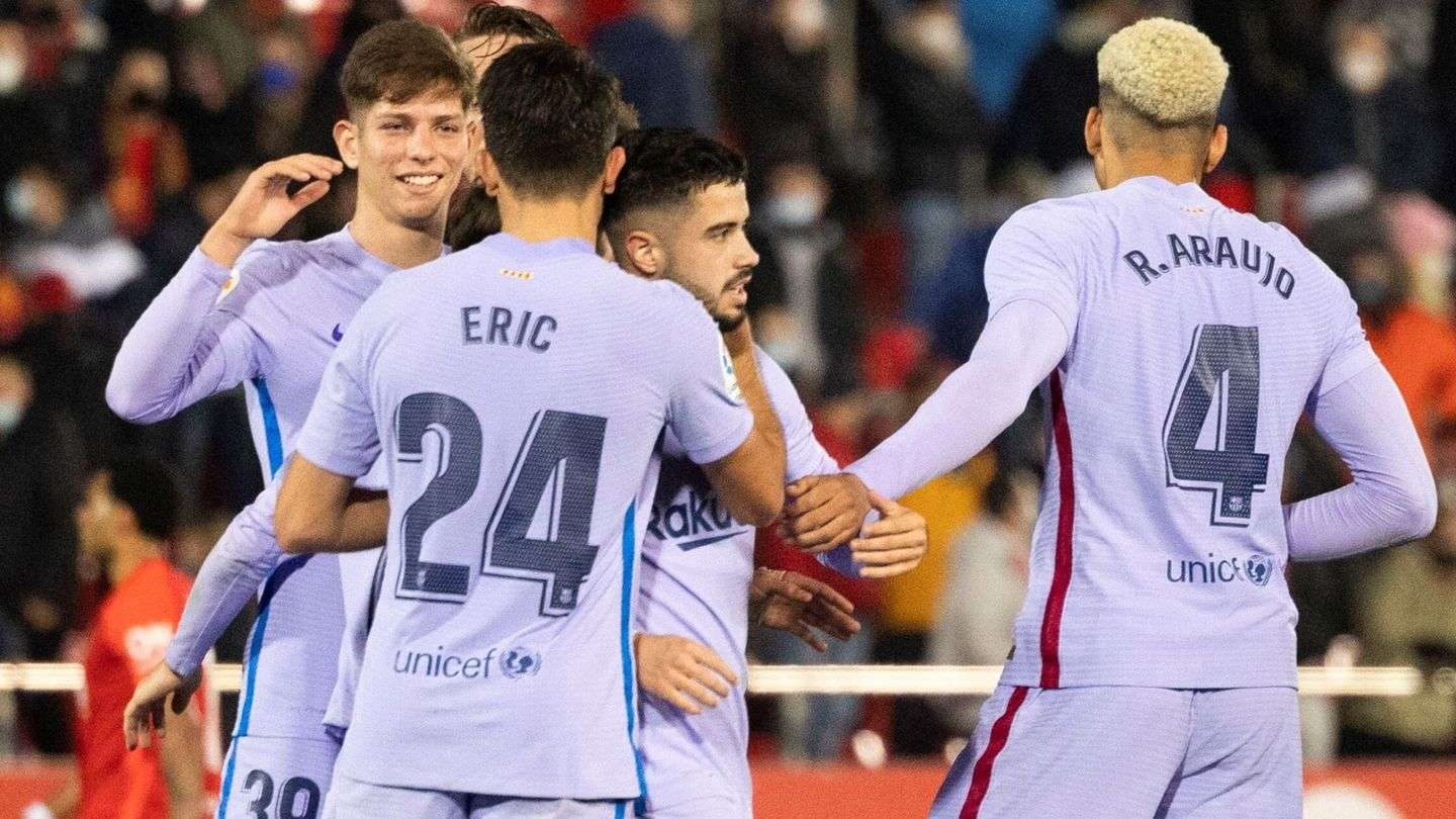 لاعبو برشلونة