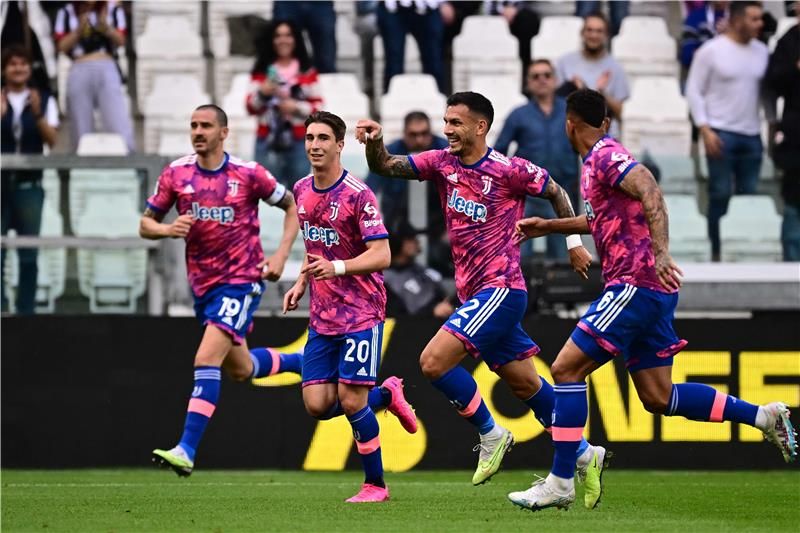 لاعبو يوفنتوس