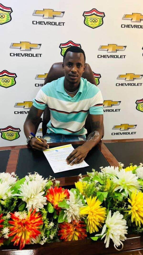 أوسينجيمانا فوستين