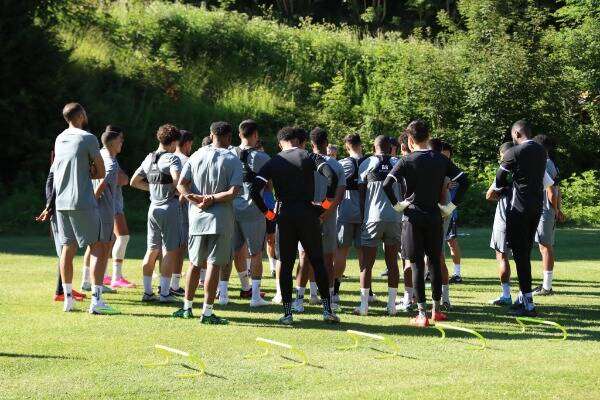 لاعبو معيذر