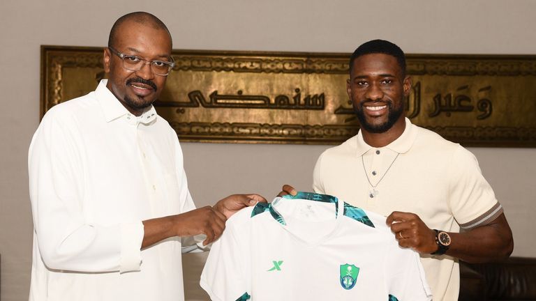 كيسانجا باستوس