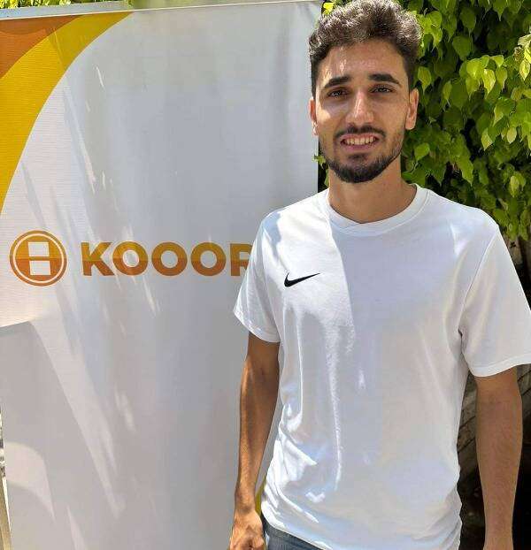 جانب من التعاقدات