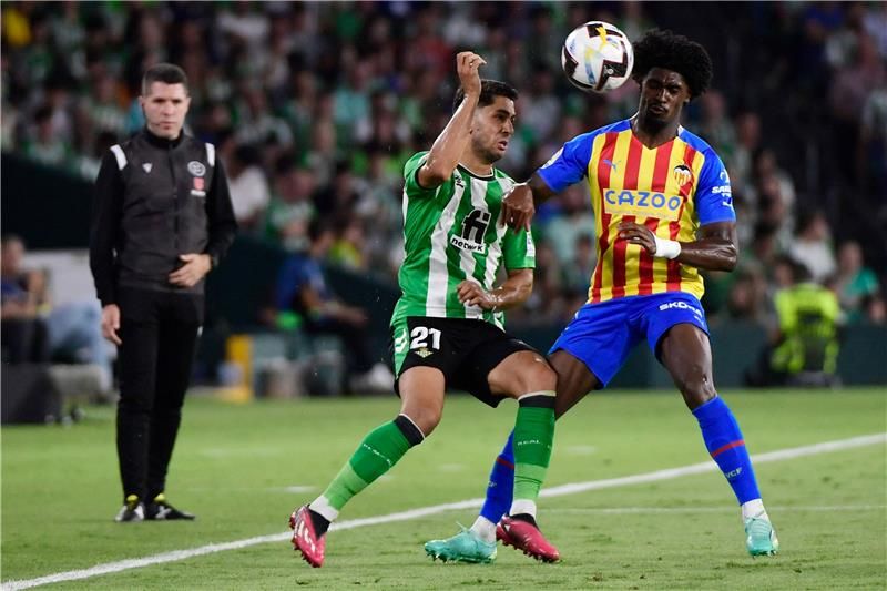 أيوزي بيريز