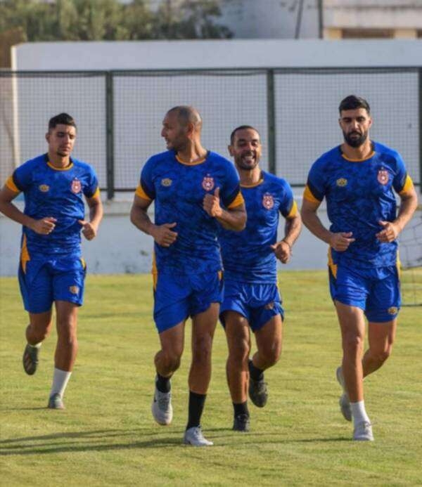 لاعبو النجم الساحلي