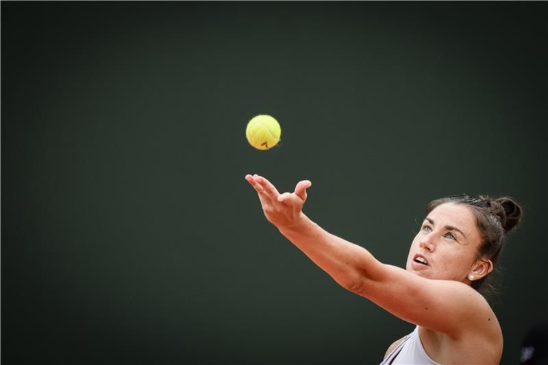 سارا سوريبيس