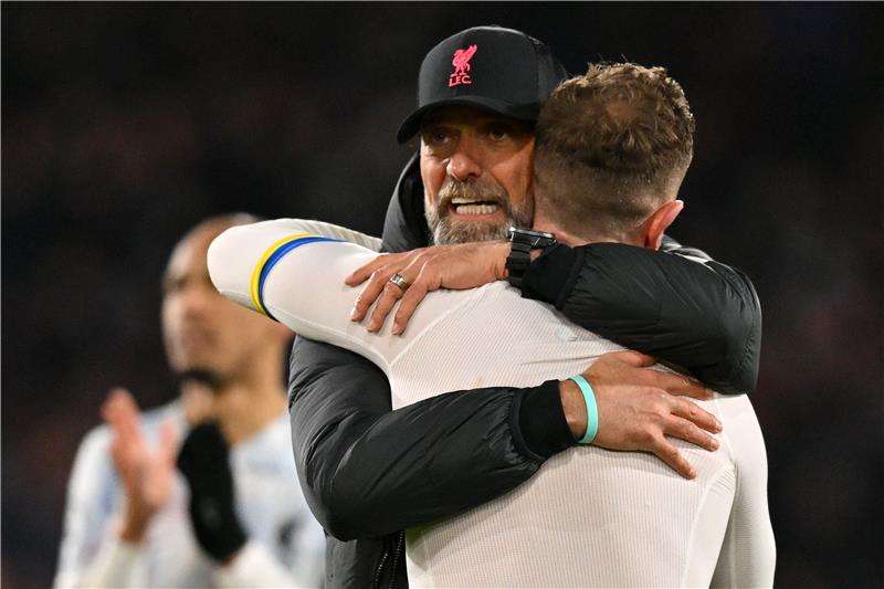 كلوب وهندرسون