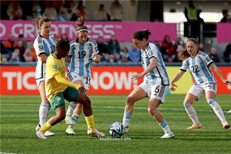 ?i=epa%2fsoccer%2f2023-07%2f2023-07-28%2f2023-07-28-10772570_epa