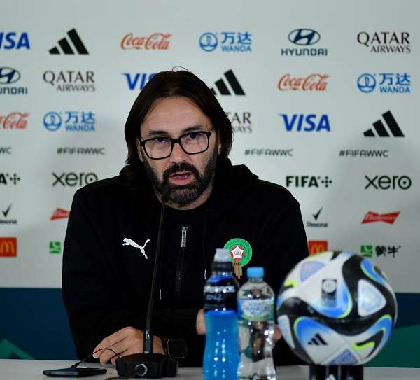 من المؤتمر الصحفي