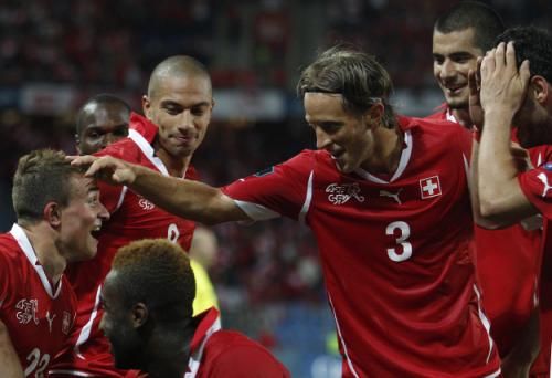 2011-09-06t205003z_01_chm26_rtridsp_3_soccer-euro_reuters