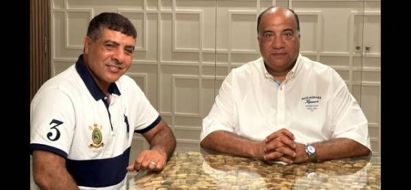 العشري ومصيلحي