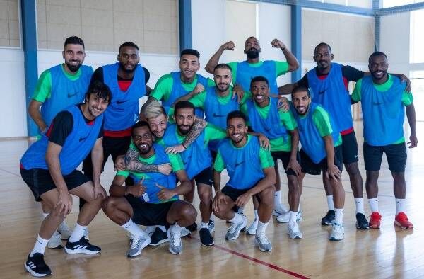 شباب الأهلي