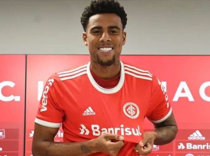 جوستافو سوزا